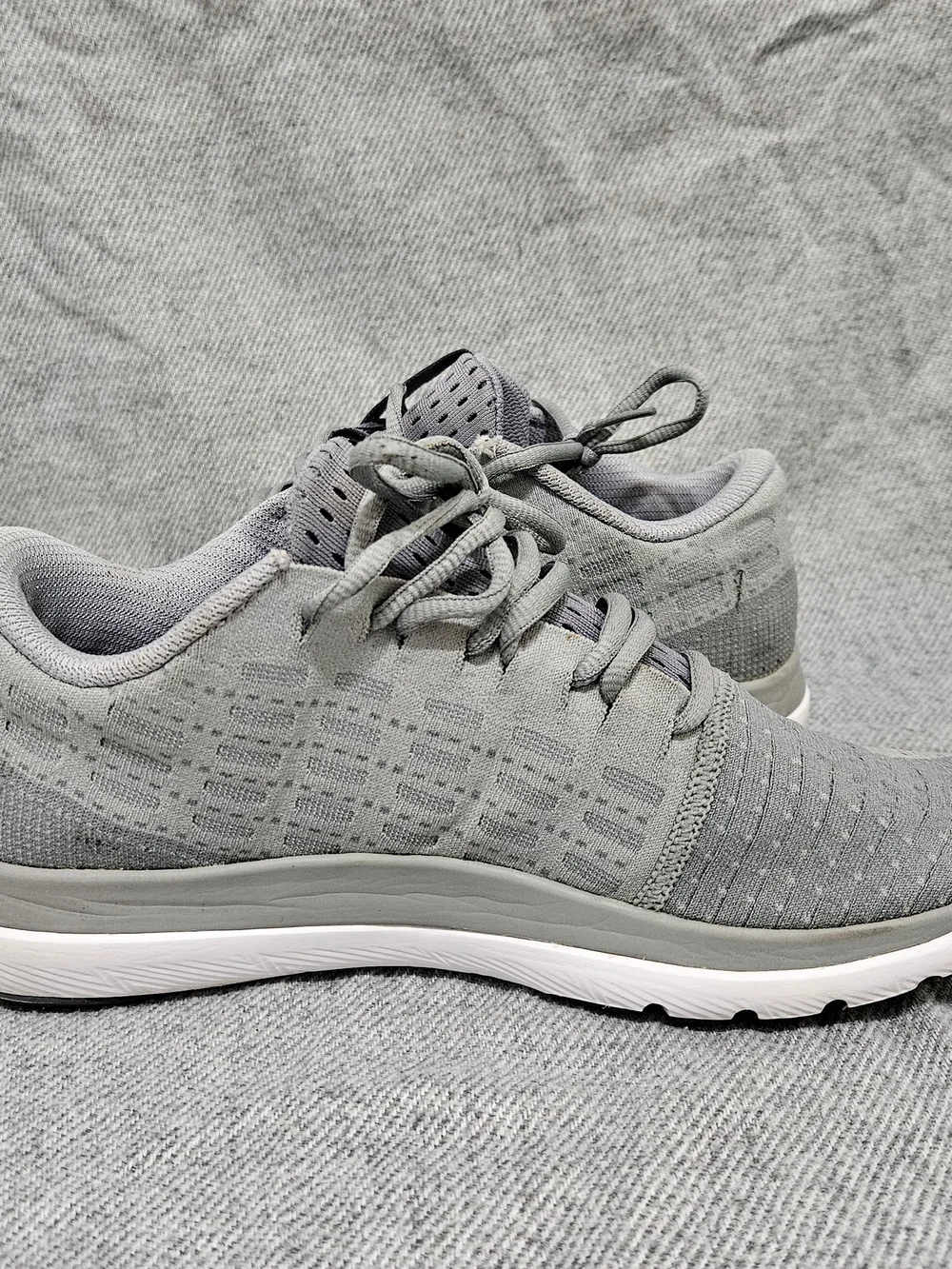 Under Armour Threadborne Slingflex Overcast Grey Athletic Shoes Women's Size 8.5